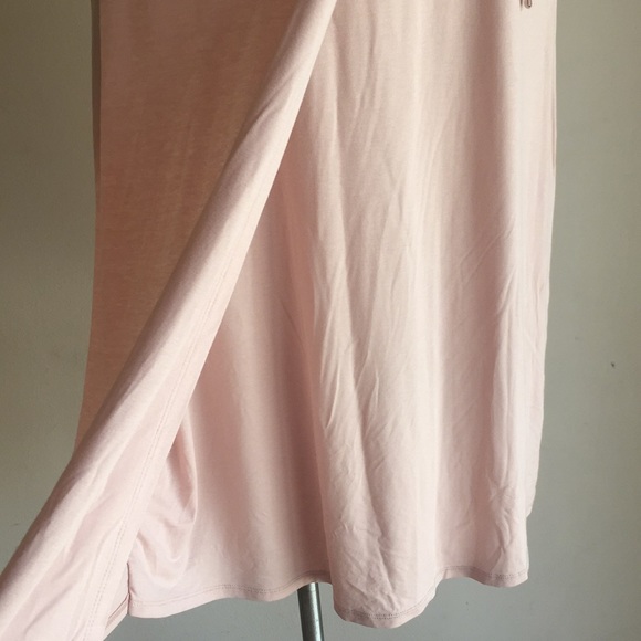 Pink dress - Picture 3 of 4